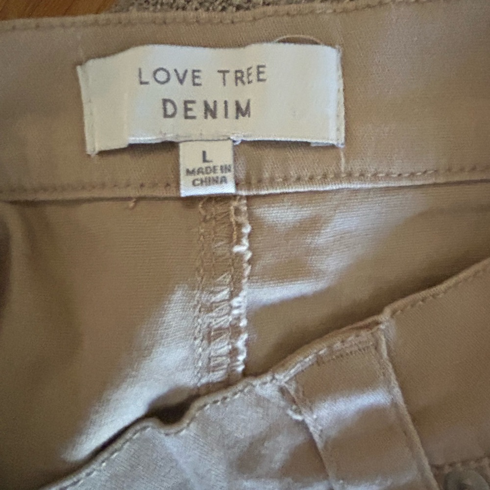 Love Tree Khaki/Tan Women’s Jeans